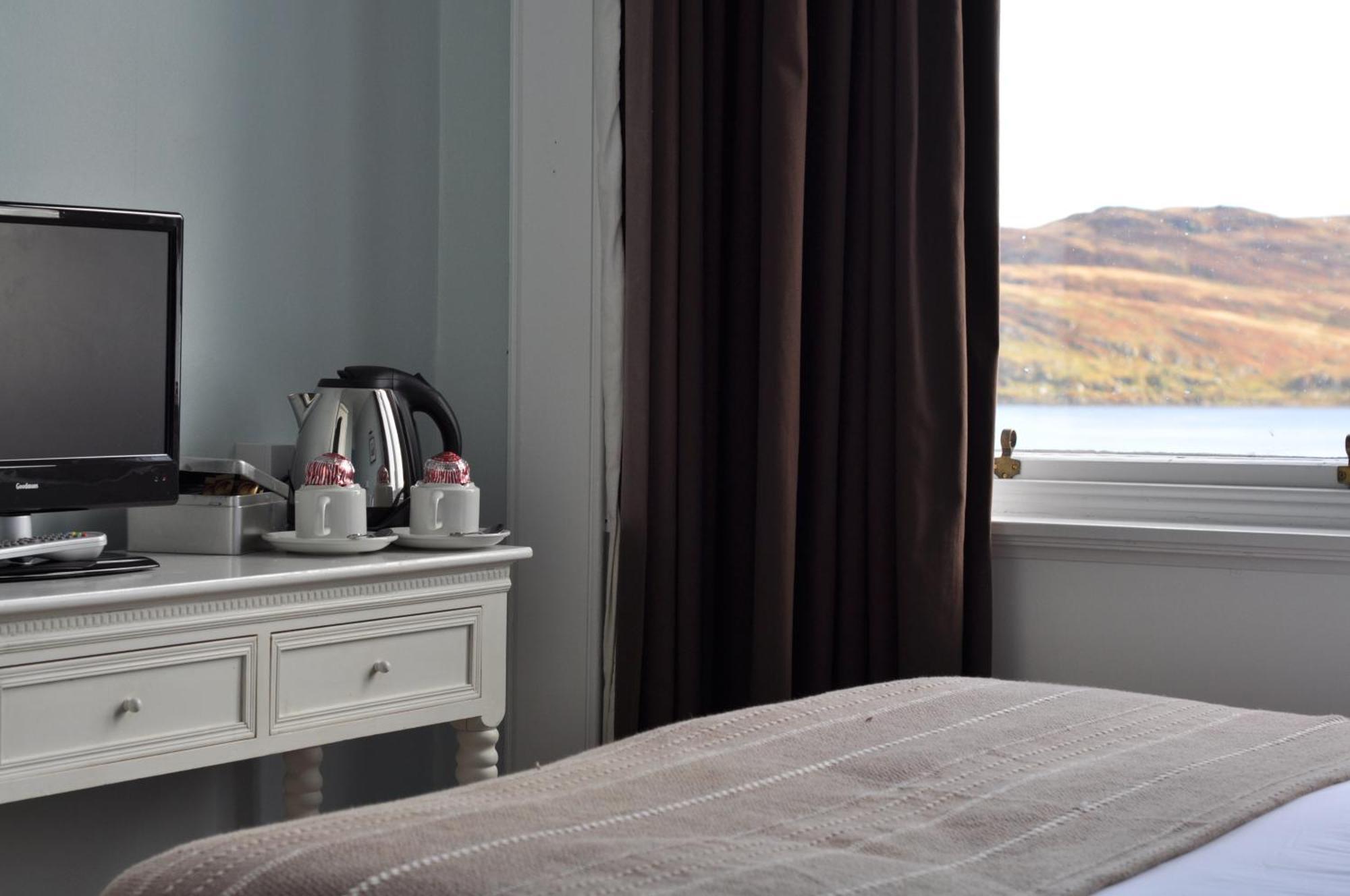Kames Hotel Тинабруик Екстериор снимка