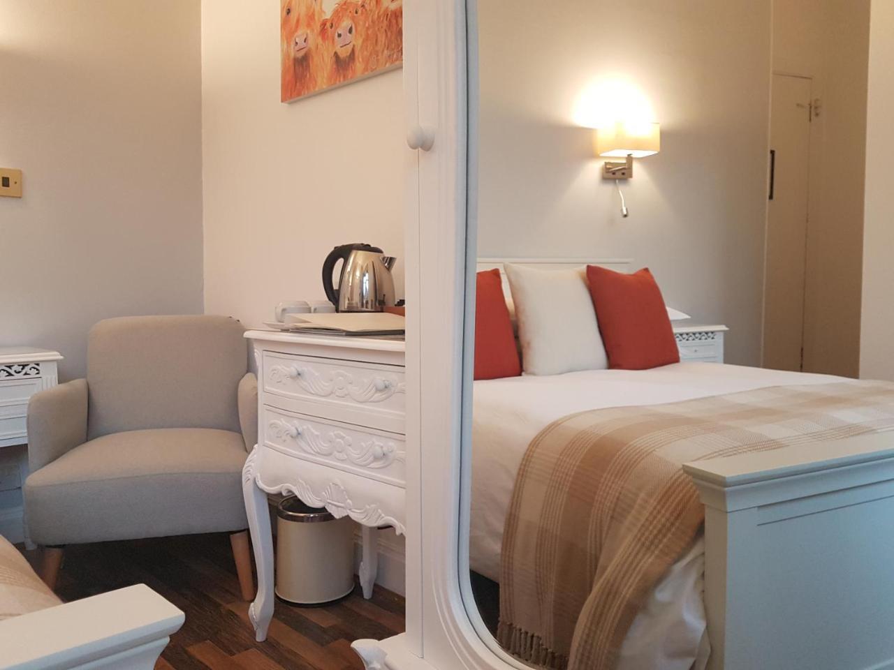 Kames Hotel Тинабруик Екстериор снимка